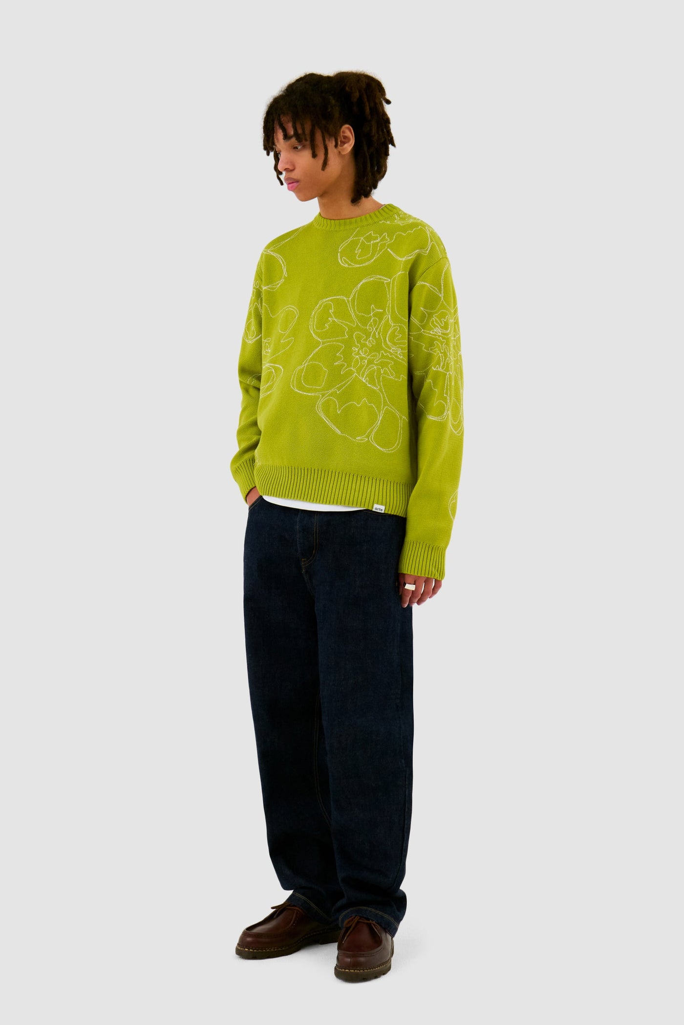 Embroidered Flower Knit - Light Green